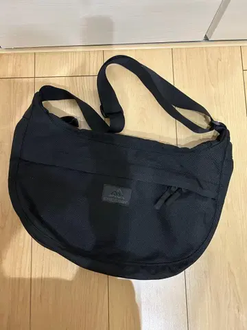 그레고리 새첼 M