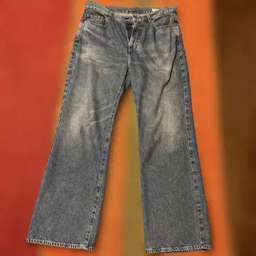 BEAUTY&YOUTH 세미 플레어 데님 팬츠