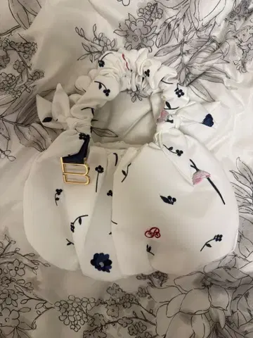 bibiy 코스모스 패턴 백