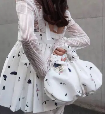 bibiy B. BLOOMY BAG 코스모스 패턴 백