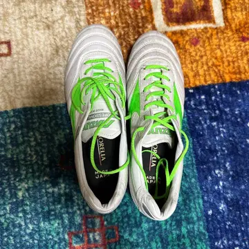 Mizuno 축구화 그레이/그린