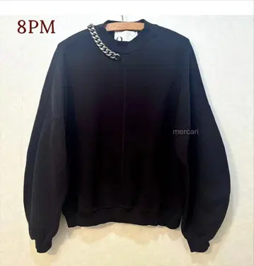 8PM 체인 링크 디테일 점퍼 티셔츠 맨투맨