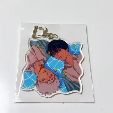 미개봉 새상품 빛이 죽인 여름 아크릴 키링 유상 혜택