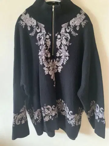 HARE 하프 ZIP 모티브 니트