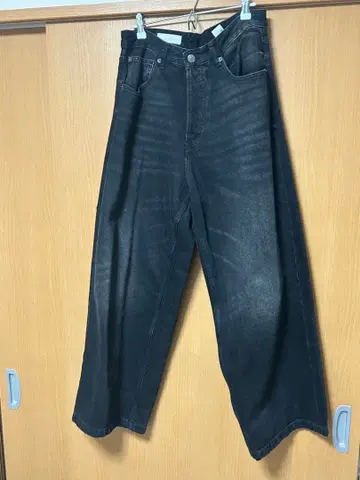 ZARA 블랙 와이드 팬츠 30