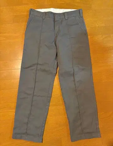 wake props store dickies pants W34