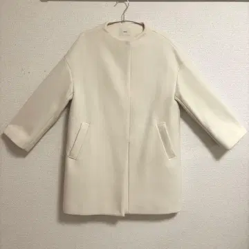 IENA 코트 38사이즈/M 노카라 라움무르 아이보리