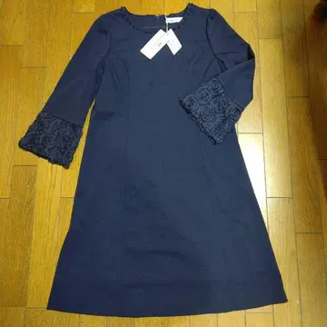 갤러리 비스콘티 고급 원피스 네이비 3 미사용 택 포함