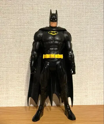 DC 유니버스 클래식 배트맨 vs 마블 레전드