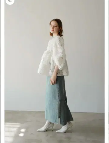 Acka flower peplum blouse 화이트