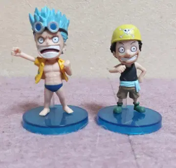 원피스 월드 컬렉터블 피규어 2개