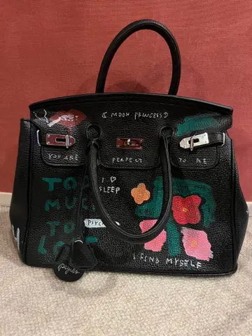 Guernica 페인트 핸드백