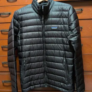 Patagonia 블랙 다운 자켓
