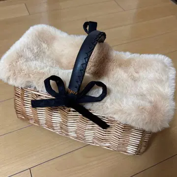 SM2 web 한정 온라인 한정 퍼 달린 바구니 가방