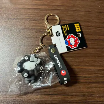 코스프레 키링 헬로키티 오사카 간사이 만박 산리오 블랙 미야쿠미야쿠