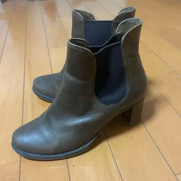 ECCO 38 브라운 가죽 사이드 고어 부츠 중간 힐