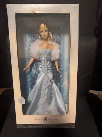 Barbie I Dream Winter SILVA 라벨 박스형