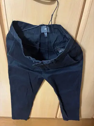 H&M 스키니 팬츠 블랙