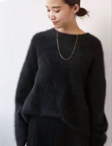 Deuxieme Classe Fluffy Sweater 블랙
