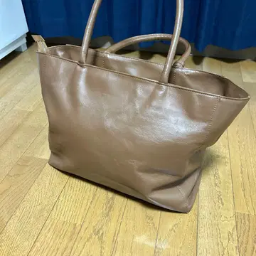 GREEN LABEL RELAXING 브라운 가죽 토트백