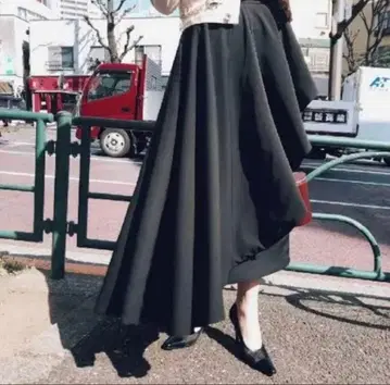 AMERI 사이드 레이어드 플레어 스커트