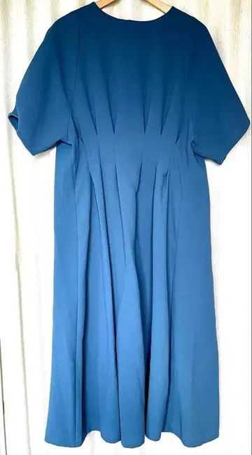 [ un dix cors ] 허리 턱 반팔 원피스 블루