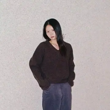 [ OHOTORO ] flake V knit 브라운