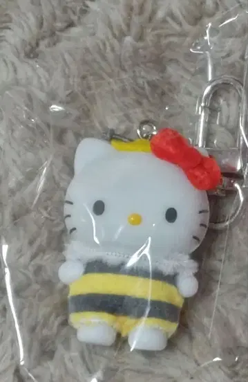 산리오 치비토모 무시상 헬로키티