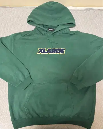 XLARGE 그린 컬러 후드티 L 사이즈
