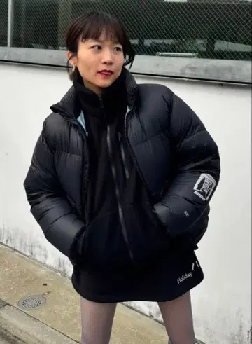 HOLIDAY PACKABLE DOWN 다운 블랙