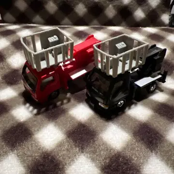 토미카 이스즈 엘프 고소 작업차 2대 세트