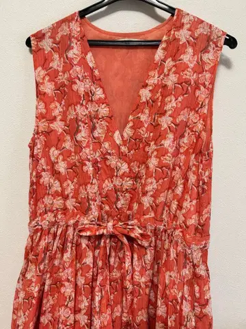 [ ne Quittez pas ] 꽃무늬 슬리브리스 롱 원피스