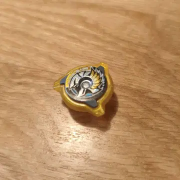 베이블레이드 X 발키리 볼트 메탈락 칩 발키리 레어 베이