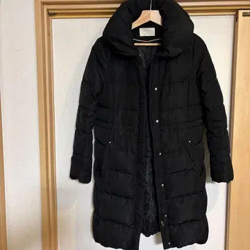 anySiS 블랙 다운 자켓