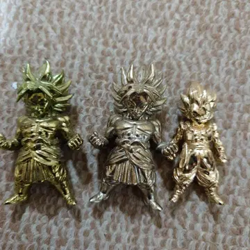 드래곤볼 골드 컬러 피규어 3개 세트