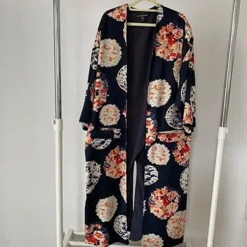 ZARA 기모노 가운 일본풍 패턴 자라