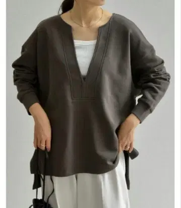 새상품급 리디 맨투맨 풀오버