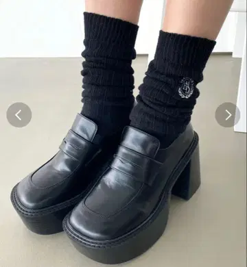 EMODA 와이드 라운드 로퍼