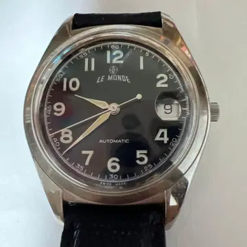 LE MONDE 자동 와인딩 손목시계 블랙 다이얼