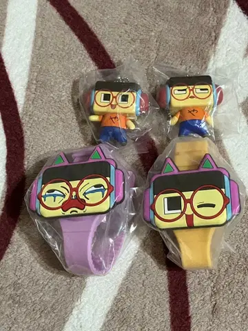 미라클 구치 구치야마 피규어 워치