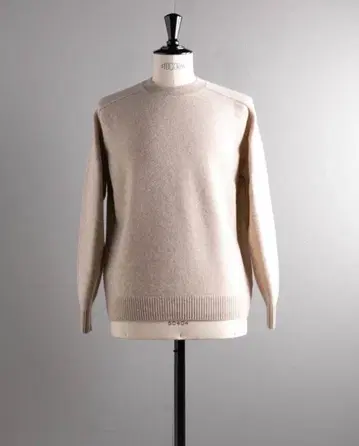 batoner 캐시미어 터치 플리스 울 크루넥 니트