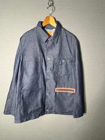 다크 블루 커버올 반사 테이프 부착