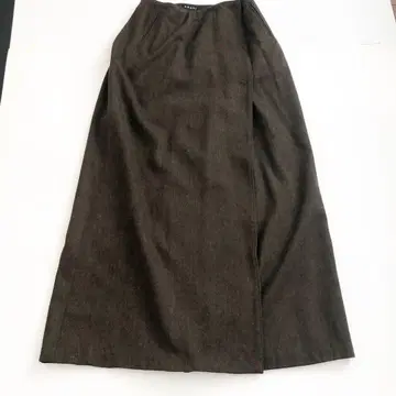 아나이 울 랩스커트