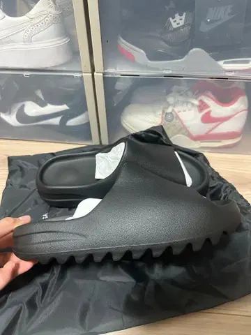 YEEZY.COM YS-01 Us11 이지 슬라이드 샌들 블랙