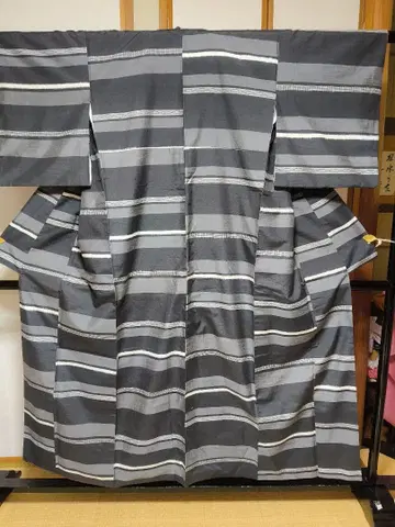 명주 세련된 가로 줄 새상품급