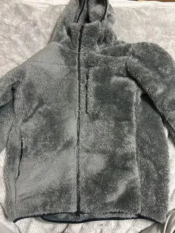 그레이 플리스 자켓 후드 부착