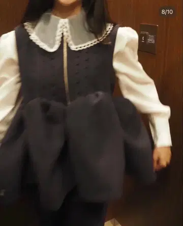 Bibiy ANGIE SLEEVELESS JACKET 네이비