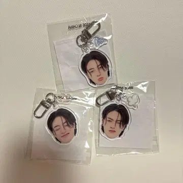 TREASURE 하루토 얼굴 아크릴 키링