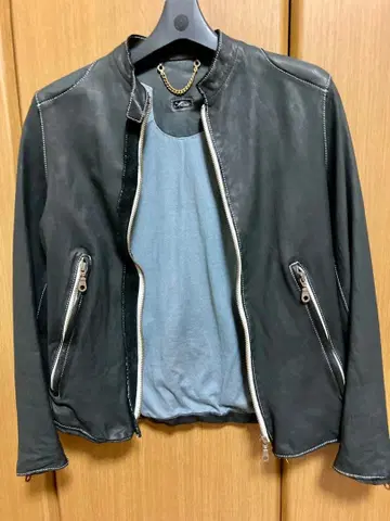 블랙 가죽 자켓