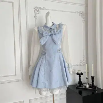 스카이블루 리본 포함 A라인 원피스